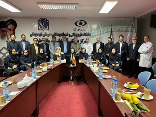 بررسی روند خدمات‌رسانی در بازدید دکتر مرادی از مرکز پزشکی آمزشی درمانی طرفه